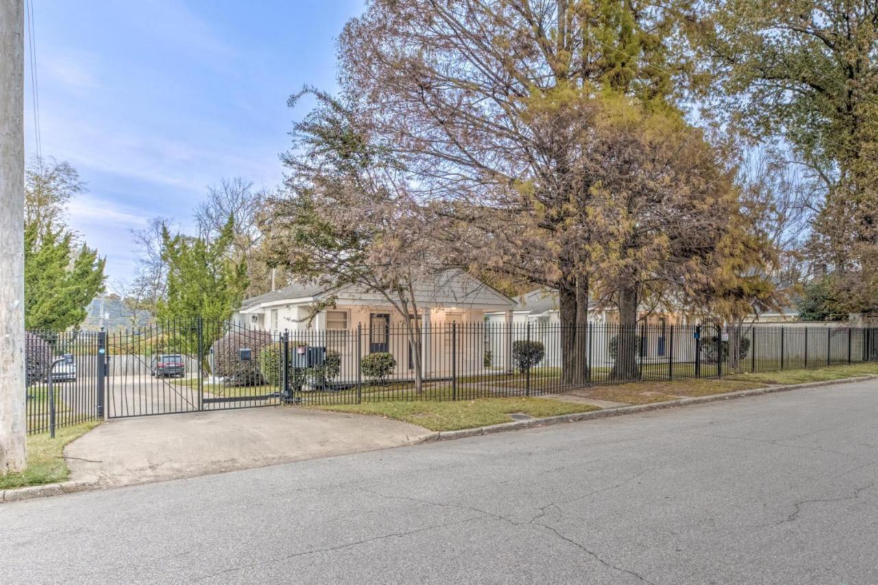 Gated Walking Distance To Overton Square Appartement